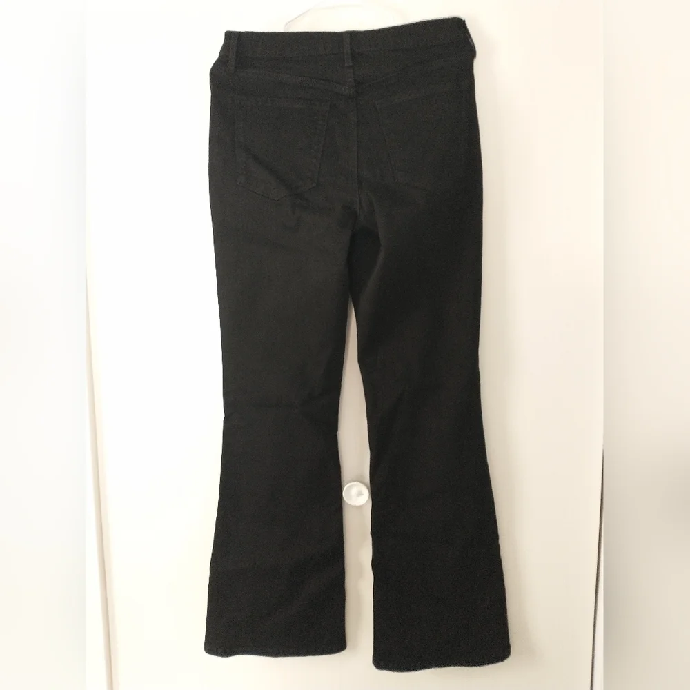 NWOT Banana Republic outlet slim flare jeans - Picture 4 of 11